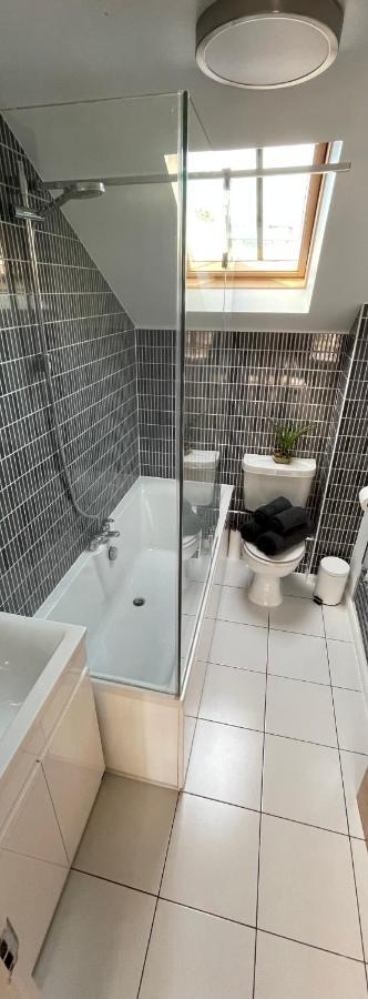The At St Georges Terrace Apartment *