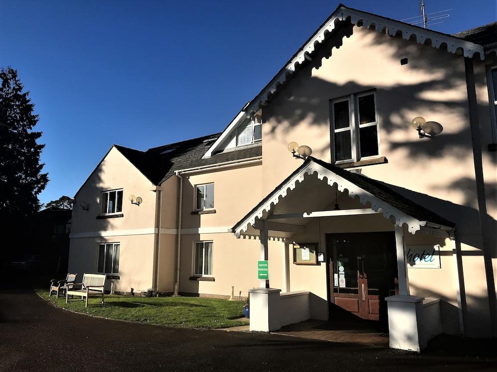 Charlton Kings Hotel 3*