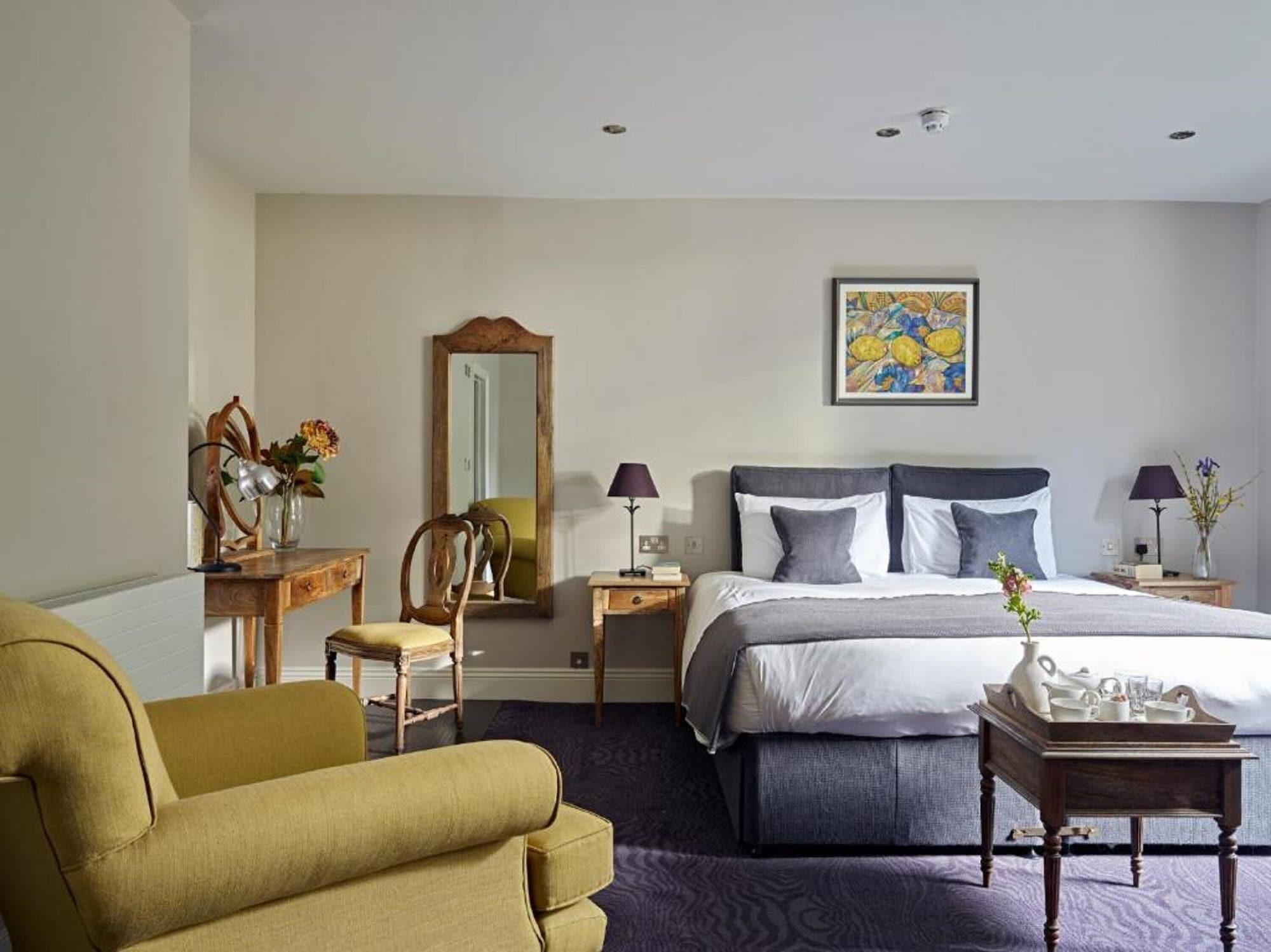 Cotswold Grange Bed & Breakfast