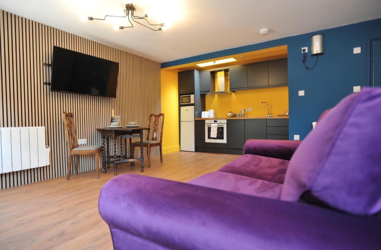 Apartment Beechurst Serviced