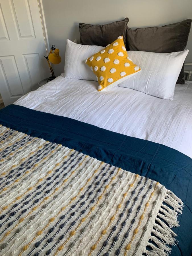 The Hideaway, Calm, Cozy, Dog Friendly Retreat Apartment