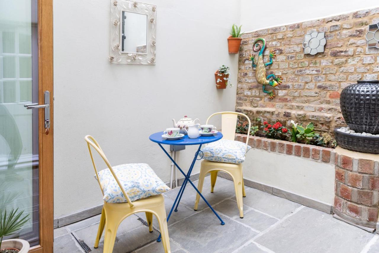 17 Rodney Road - Luxury Apartamento Cheltenham