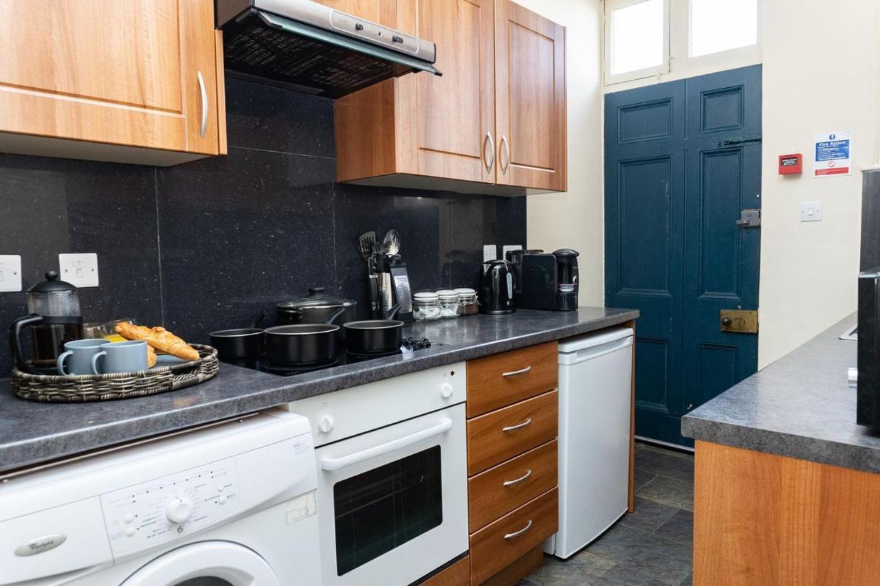 Beautiful 5-bed Regency In Montpellier
