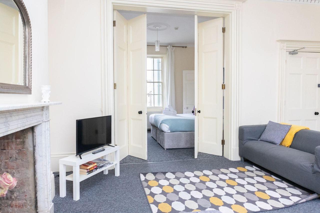 Beautiful 5-bed Regency In Montpellier Cheltenham