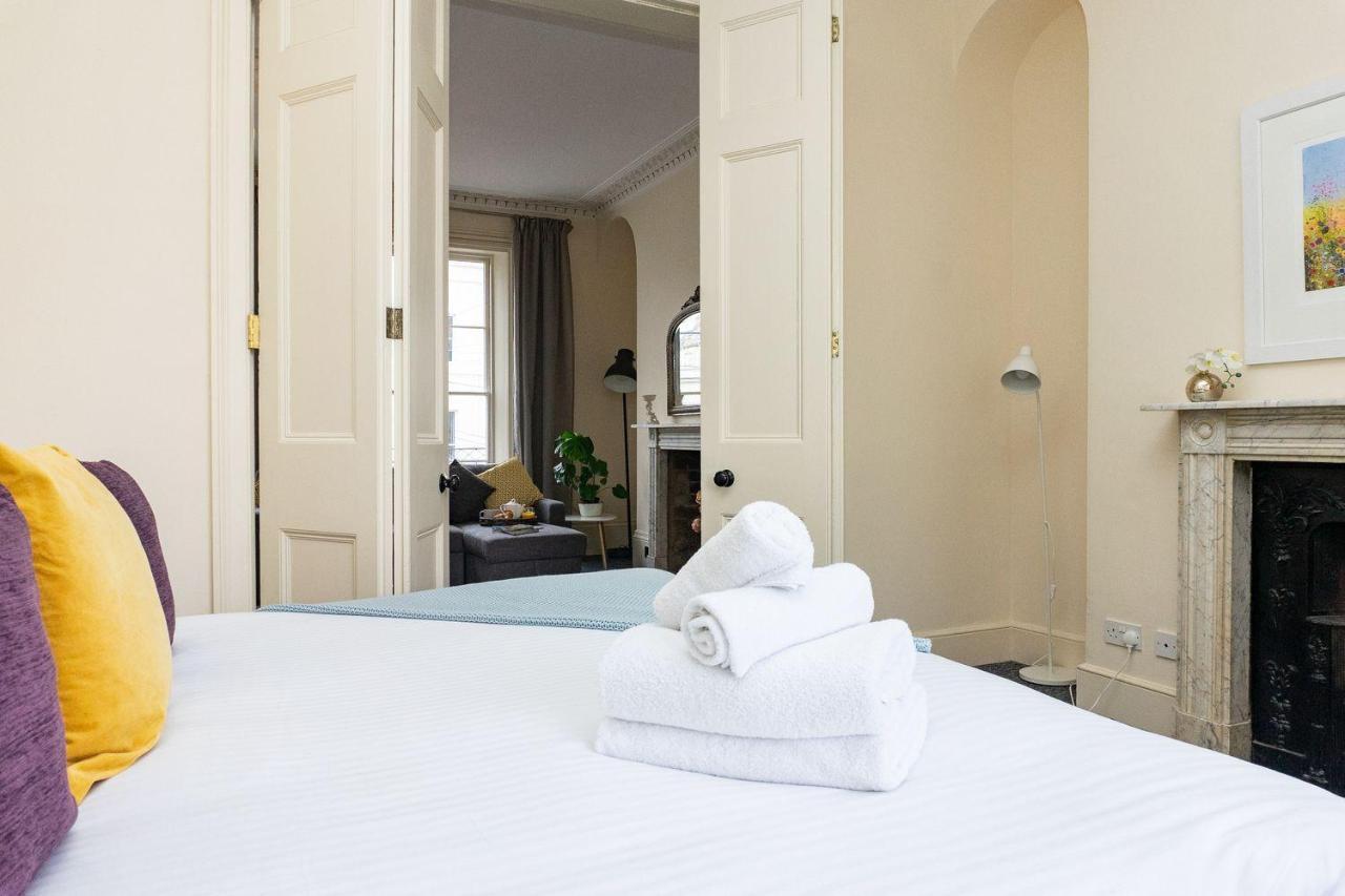 Beautiful 5-bed Regency In Montpellier