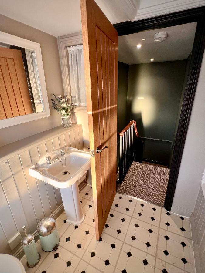 Holiday home Unique & Stylish Town House, Cheltenham