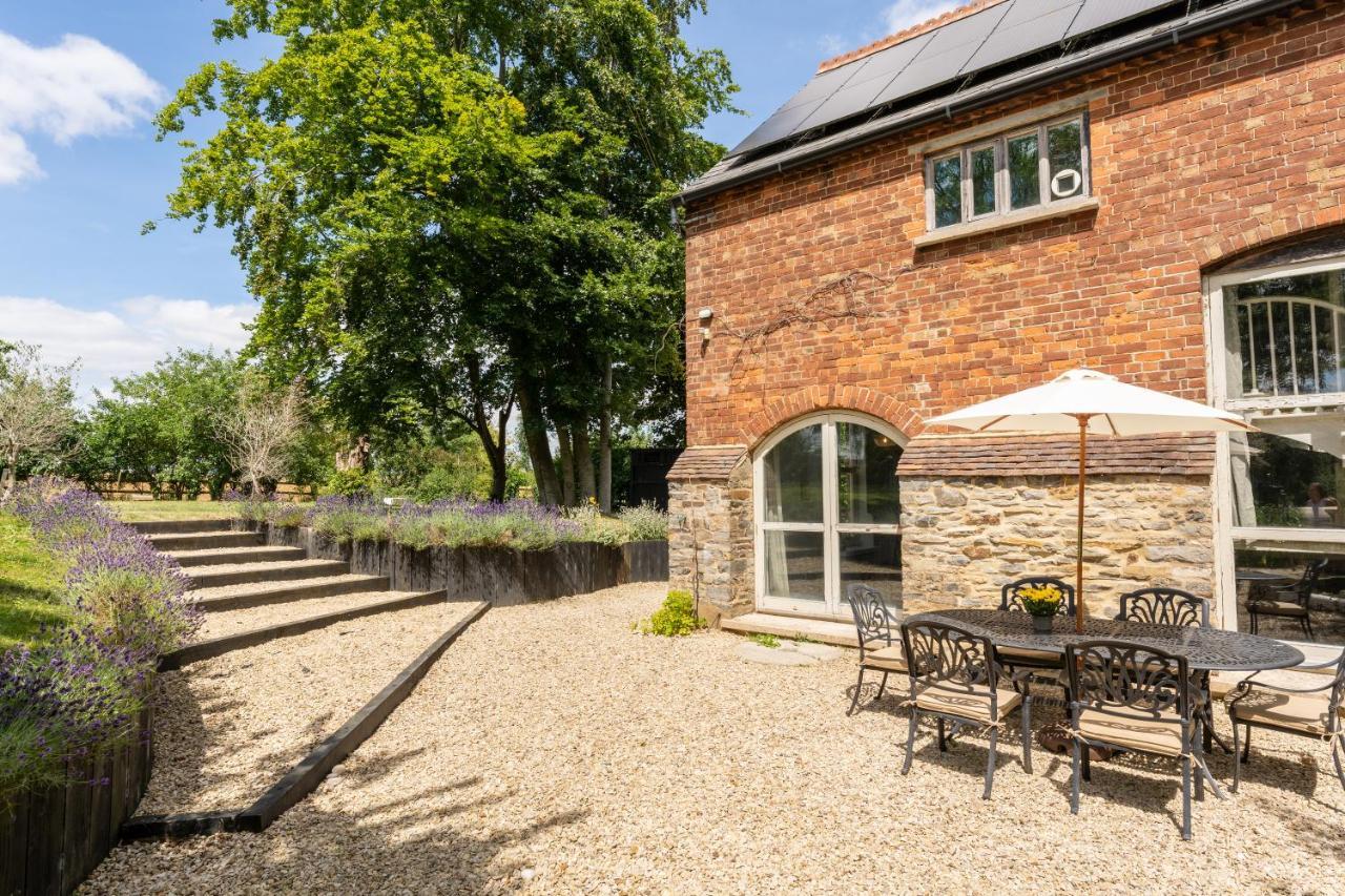 Boddington Mill, Enchanting 3 Bdr Retreat By Oriri Holiday home *