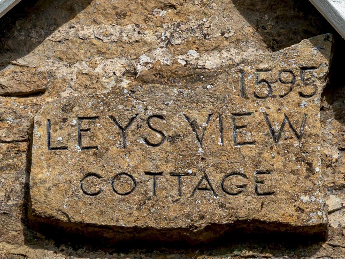 Pass The Keys Delightful 4 Bedroom Cotswold Character