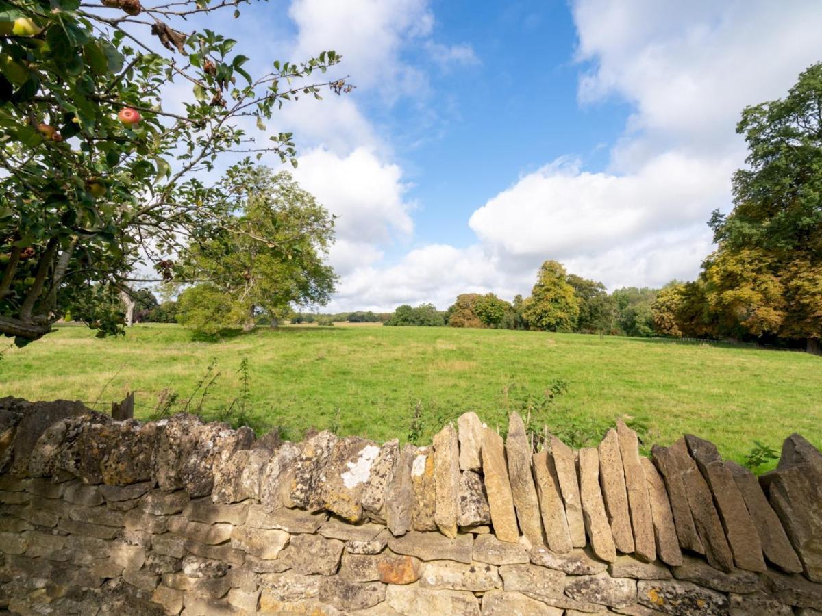 Pass The Keys Delightful 4 Bedroom Cotswold Character