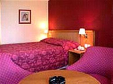 Rising Sun By Greene King Hotel 3*