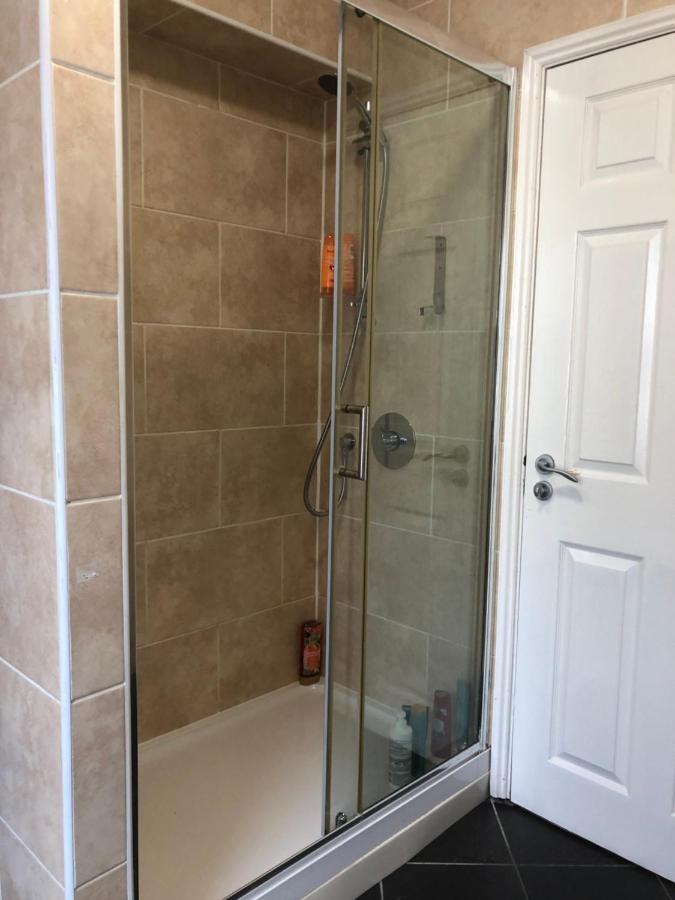 Comfortable Away From Home, Town Centre, Free Parking,multiple *