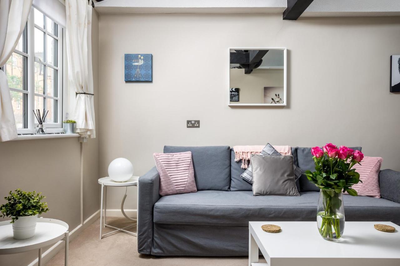 Apartment Curb Properties - Super Moments From Town Centre *