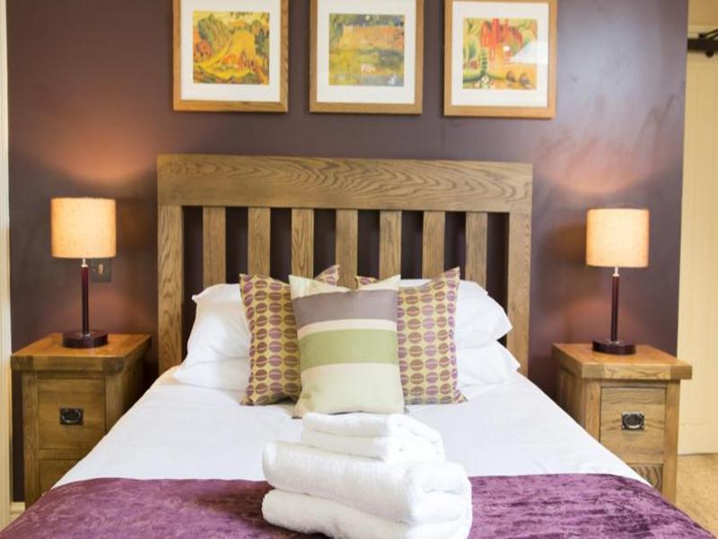 The 3* Colesbourne
