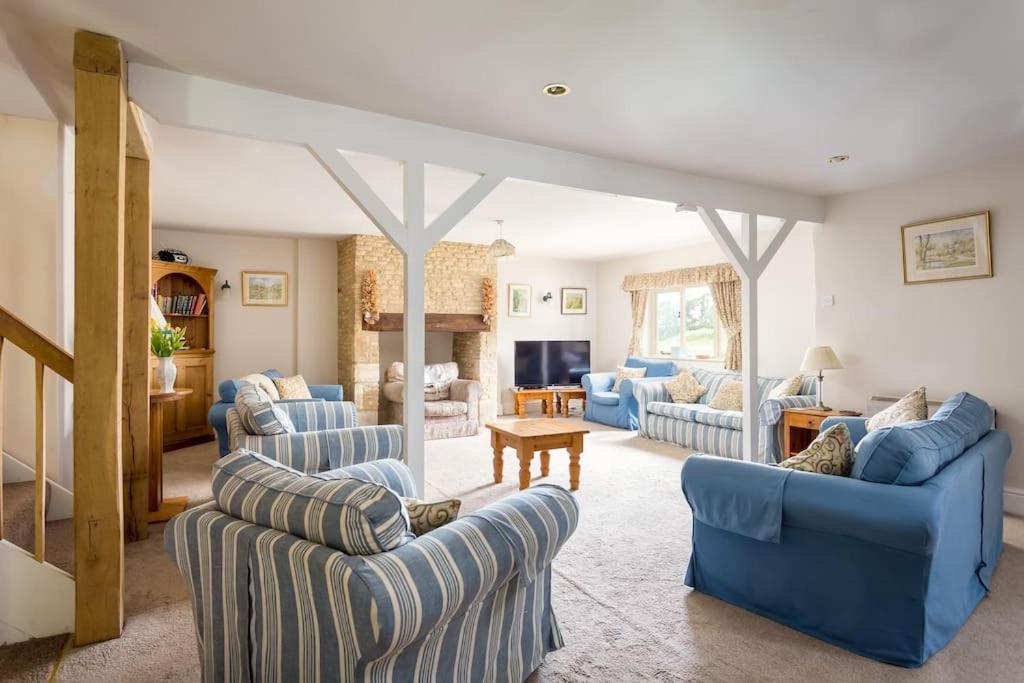 Stanway House, 8 Bedroom, 8 Bath Cheltenham