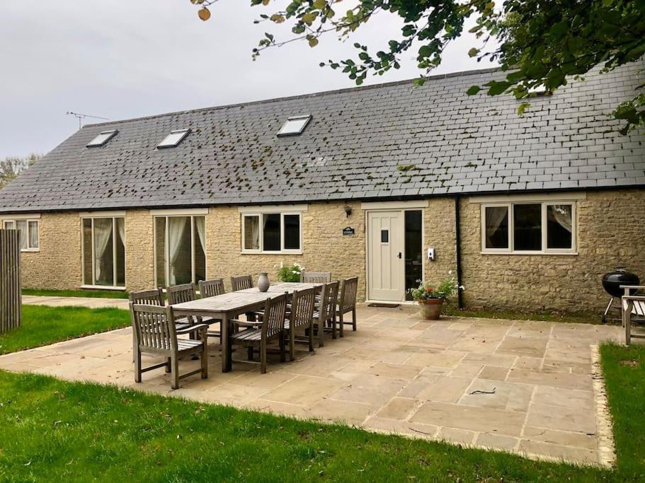 Stanton House, 6 Bedroom, 5 Bath Cheltenham