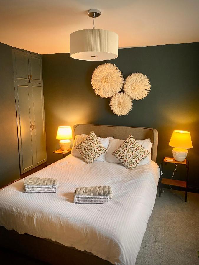 Unique & Stylish Town House, Holiday home *