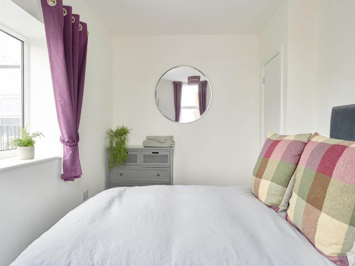 Curb - Super 2 Bed 5 Min From Town Centre Cheltenham