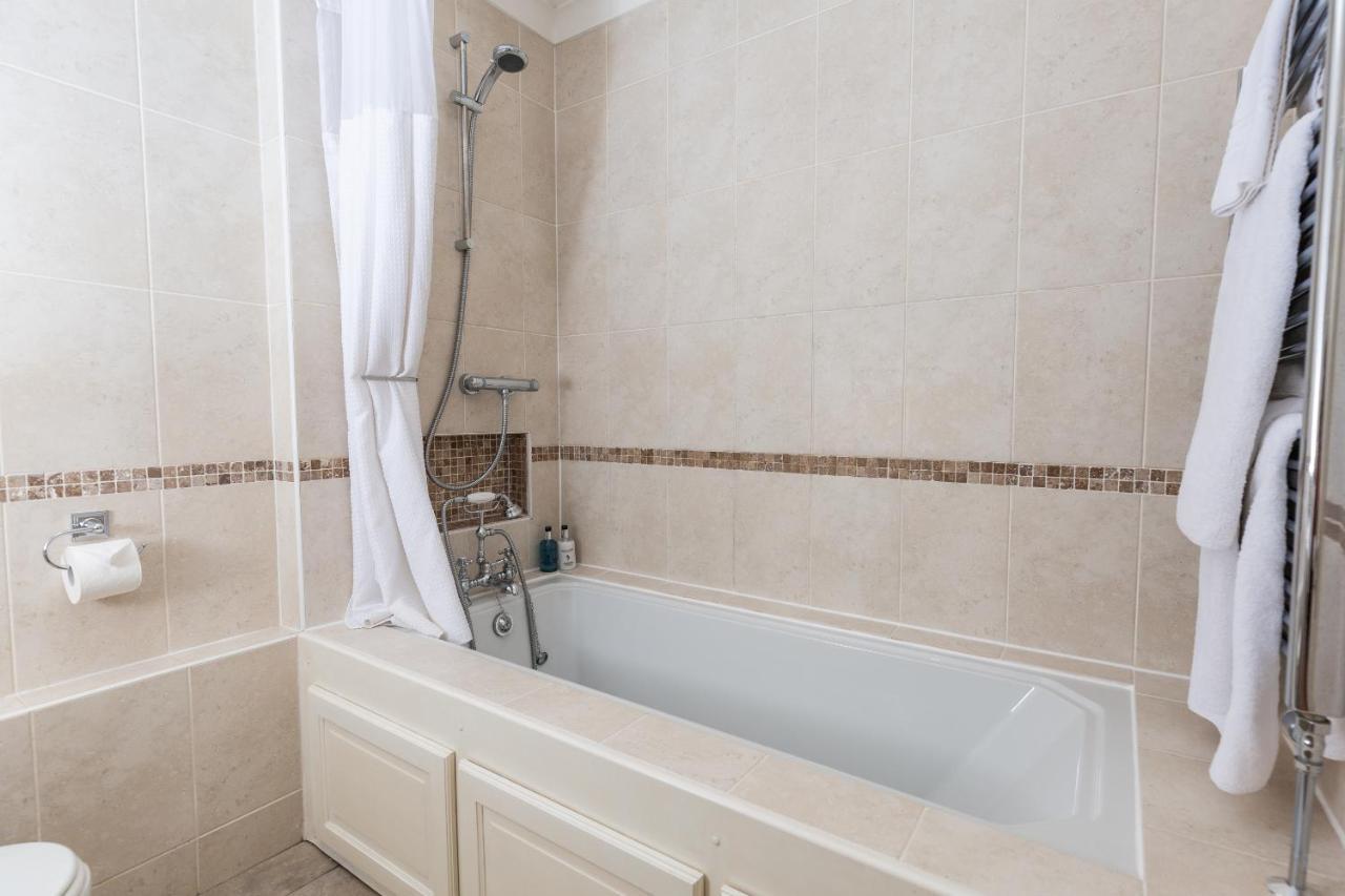 21 Montpellier House - By Luxury Apartment