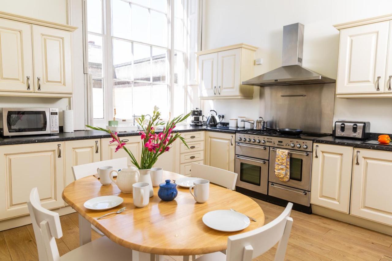 21 Montpellier House - By Luxury Apartment Cheltenham