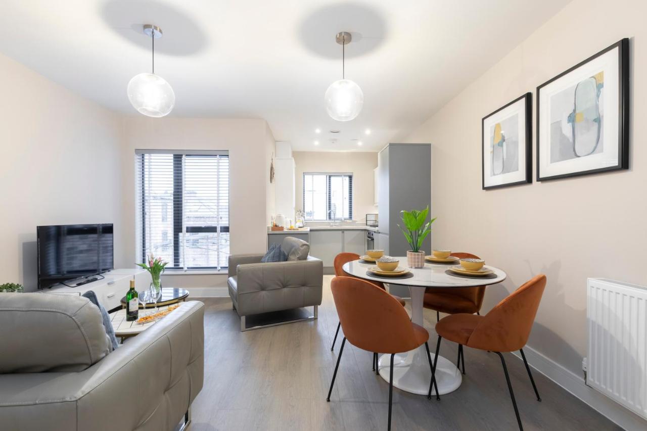 Apartment Elliot Oliver - Chic 2 Bedroom Town Centre Cheltenham