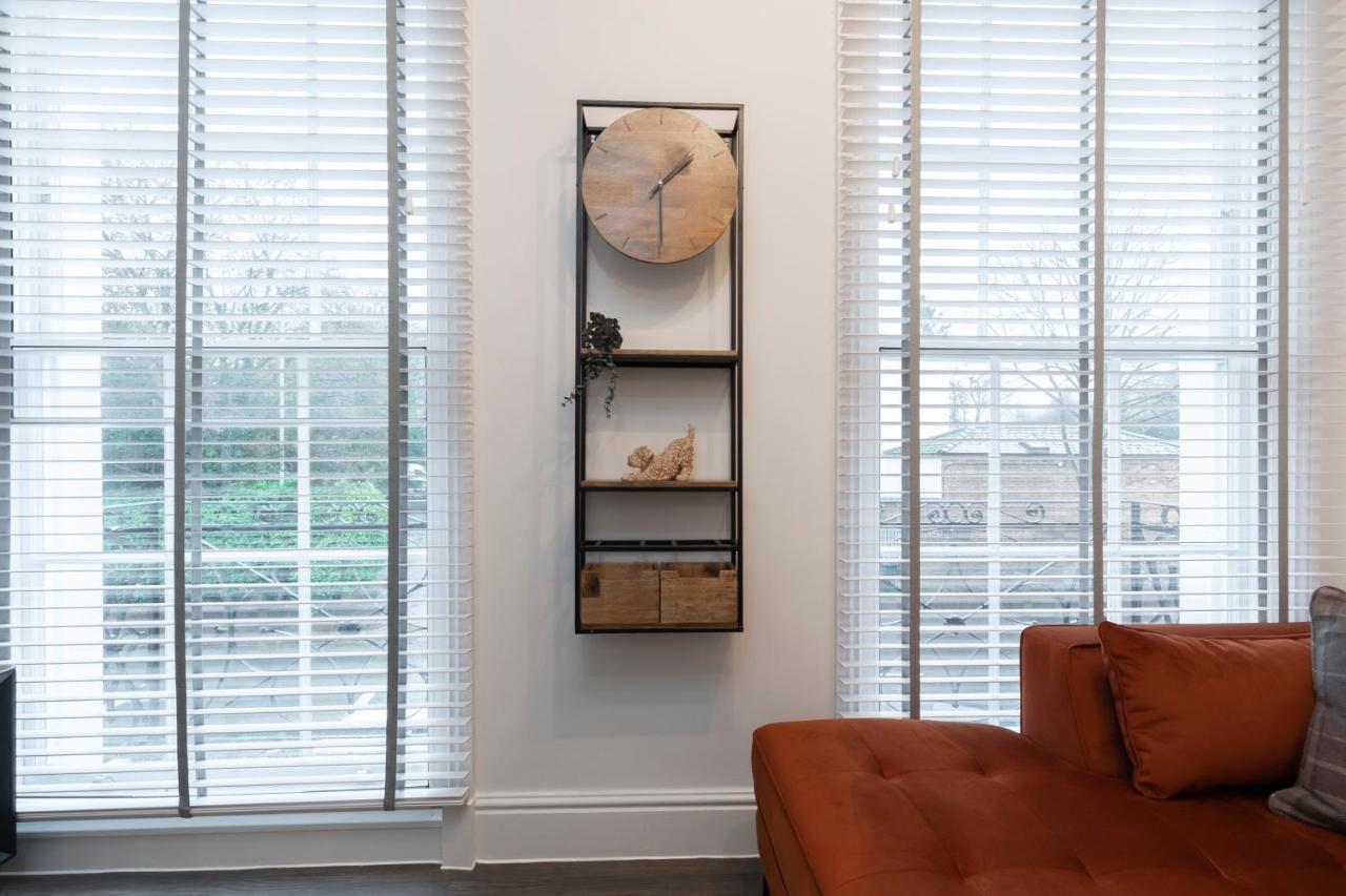 Elliot Oliver - Luxury 2 Bedroom Regency With Parking & Ev Charger
