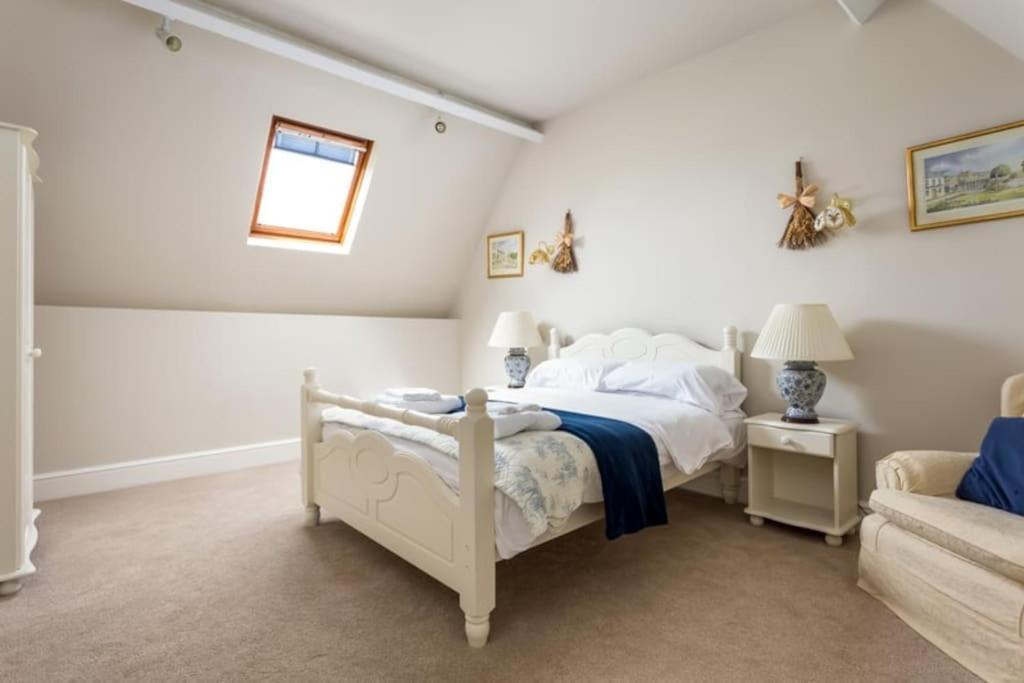 Broadway House, 7 Bedroom, 6 Baths Holiday home *