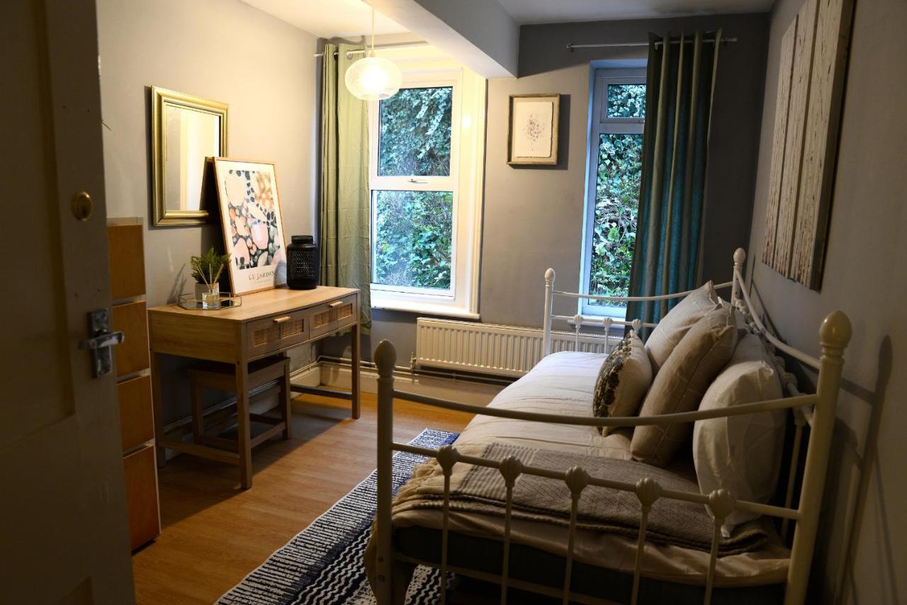 Flat 1 - Hatherley *