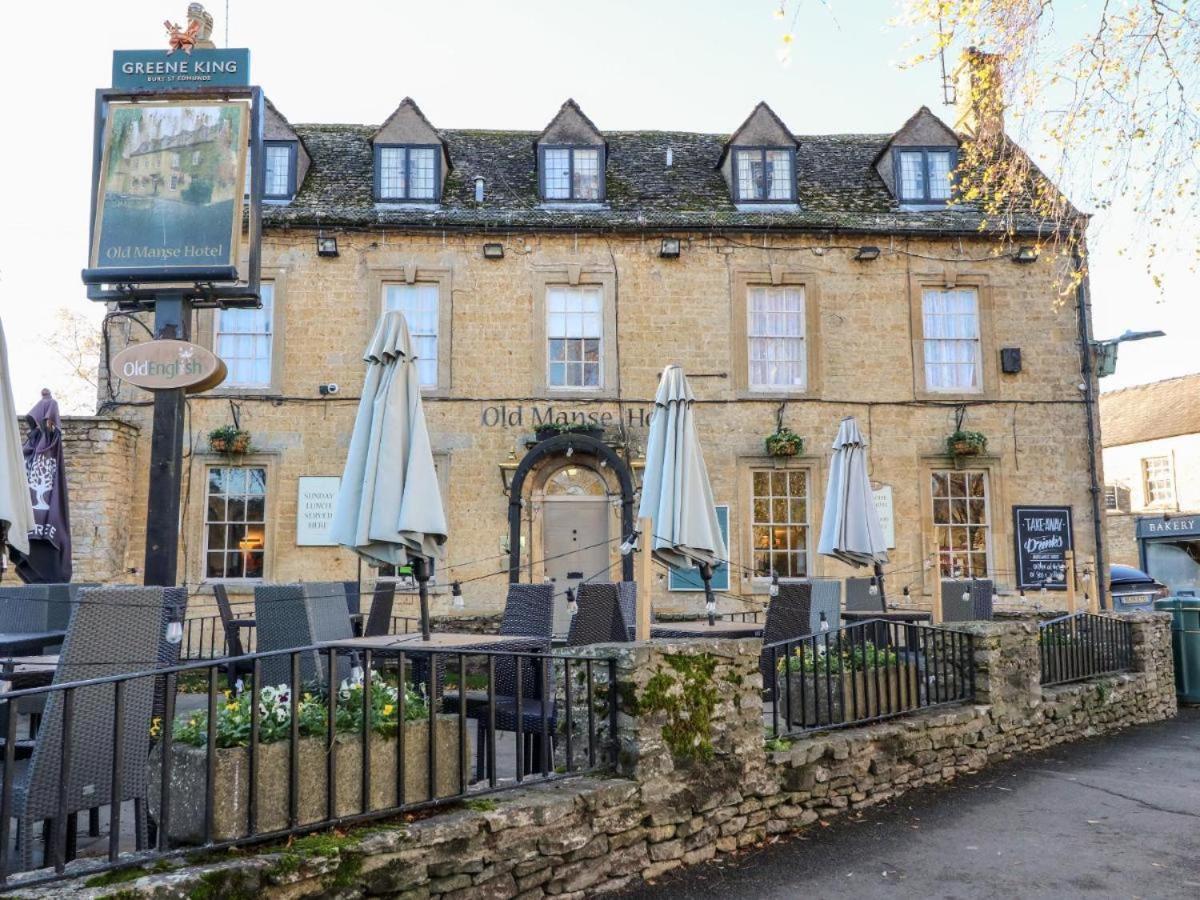 Bears Court * Cheltenham