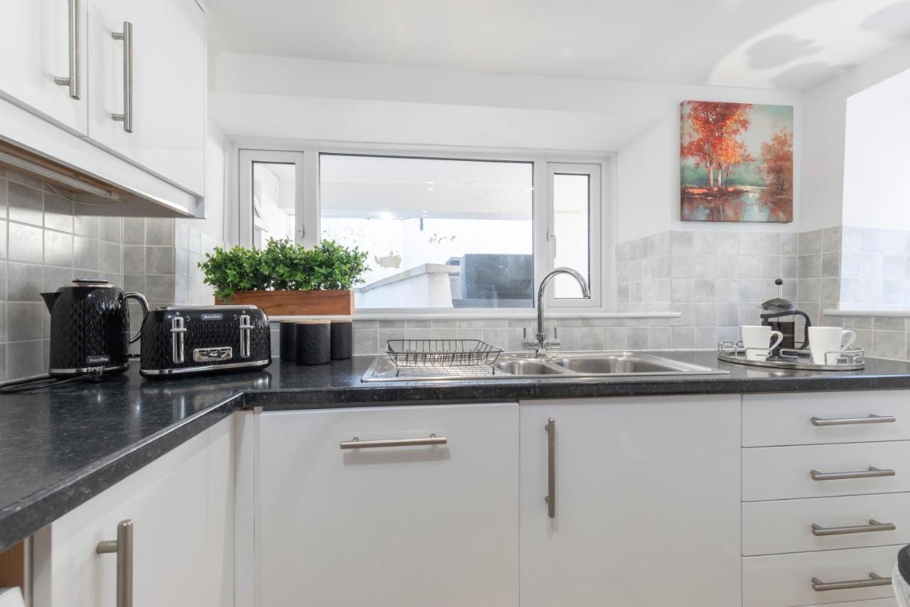 Apartment Prestbury Road *