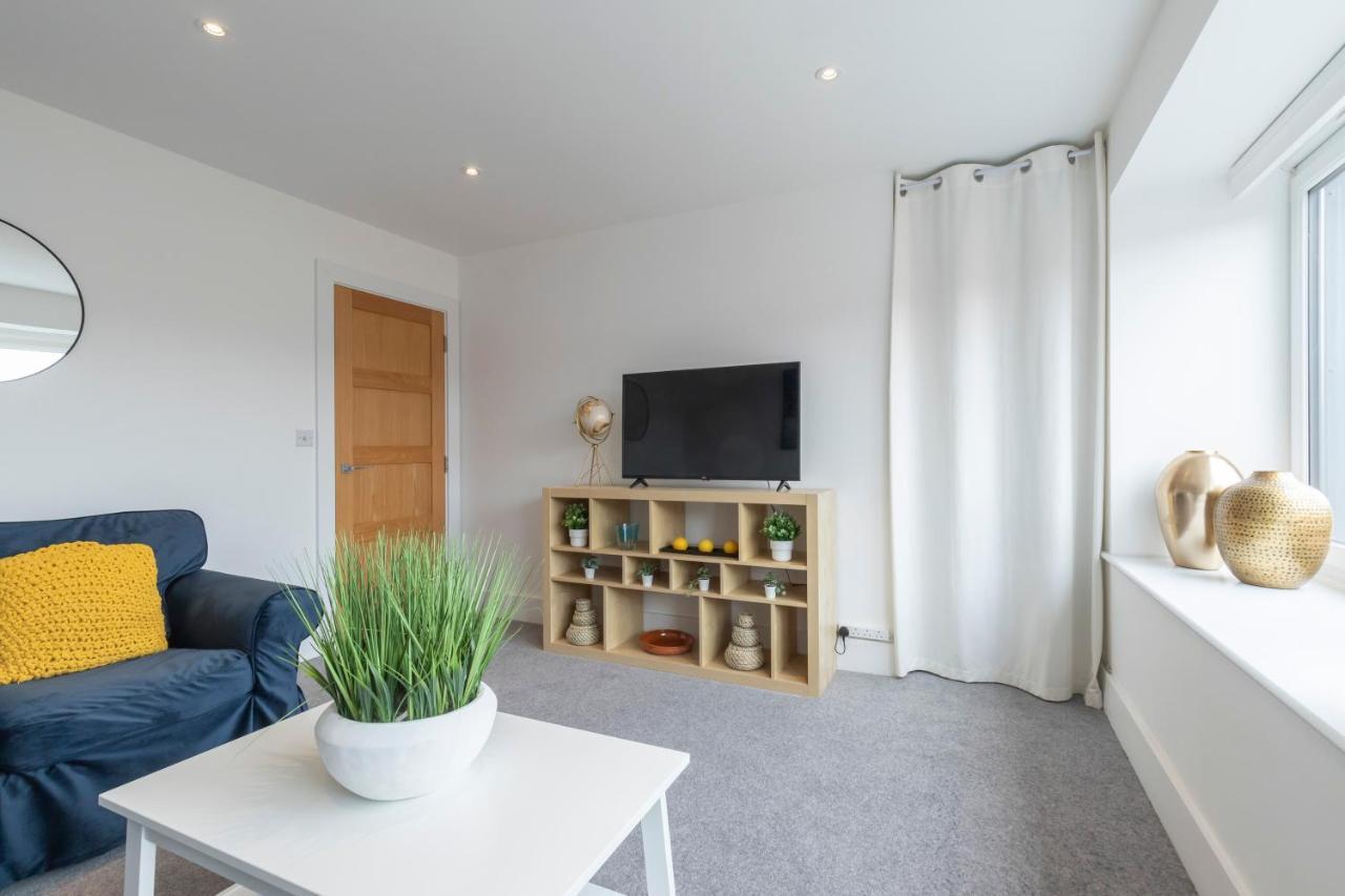 Holiday home Spacious 3 Bed *