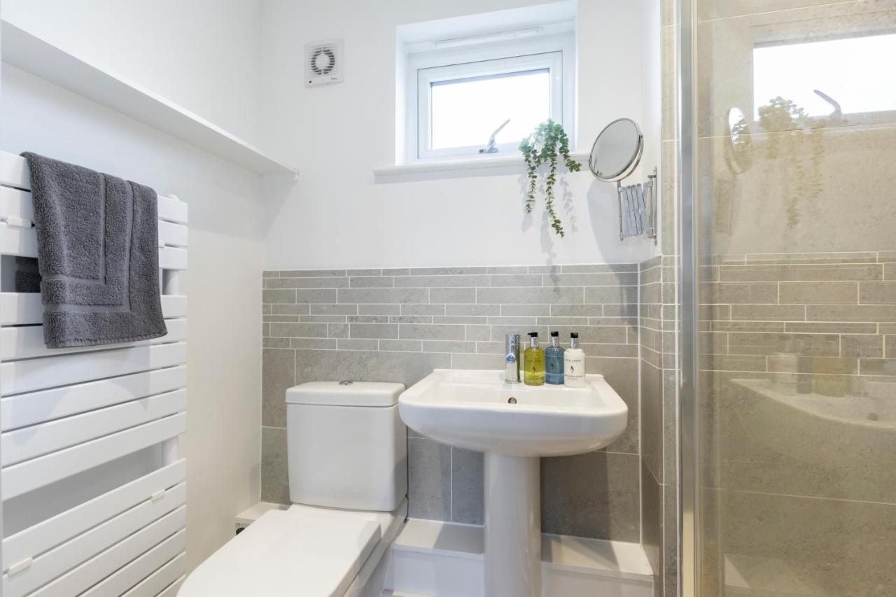 Spacious 3 Bed *
