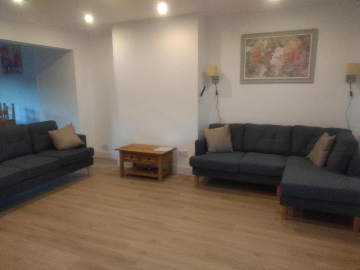- 3 Bedroom, Parking, Disneyplus Holiday home *