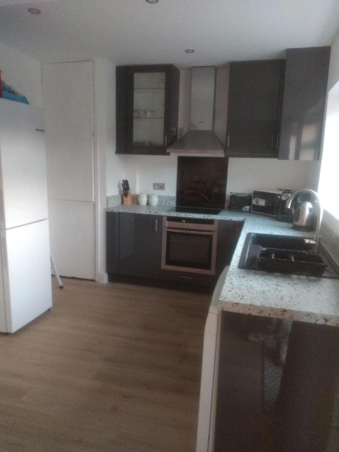 Holiday home - 3 Bedroom, Parking, Disneyplus