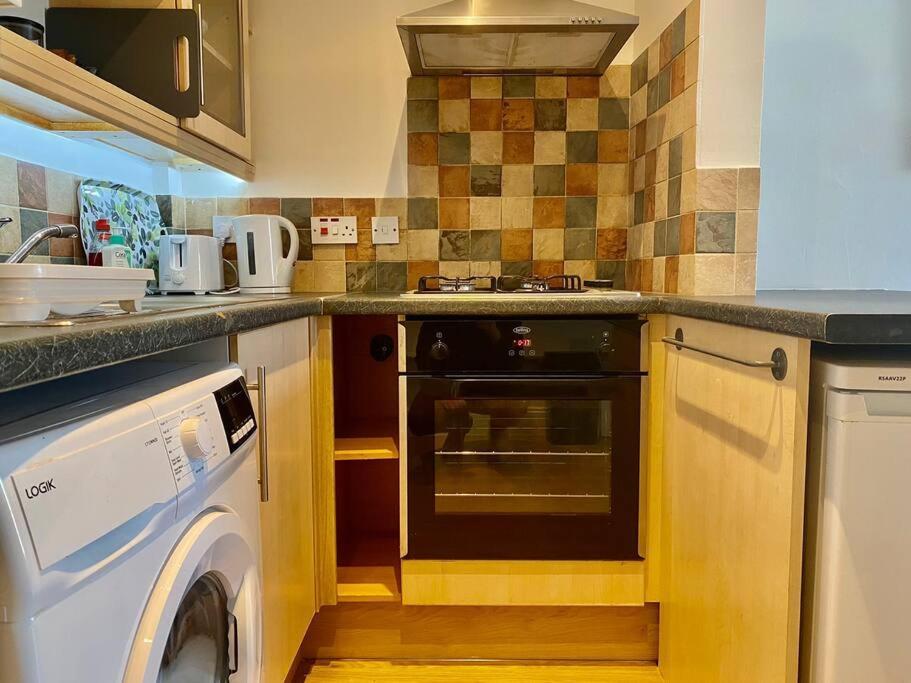 64 Bath Road - Ground Floor * Cheltenham