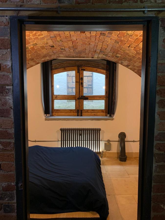 Apartment Lavish At Montpellier Gardens *