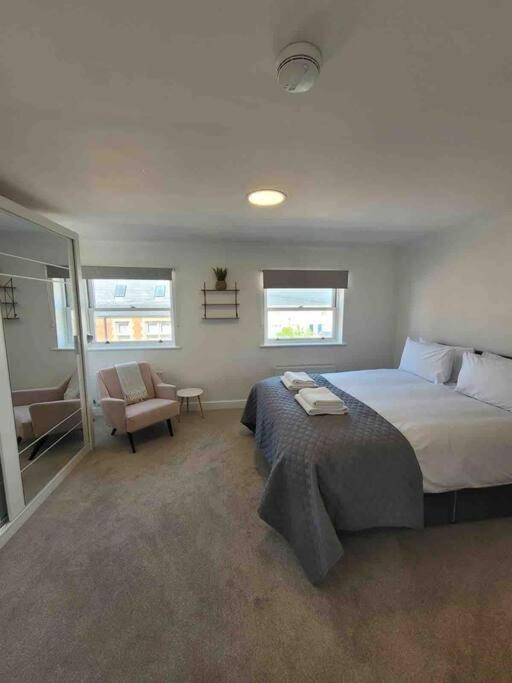 5 Bed Modern Town Centre Cheltenham