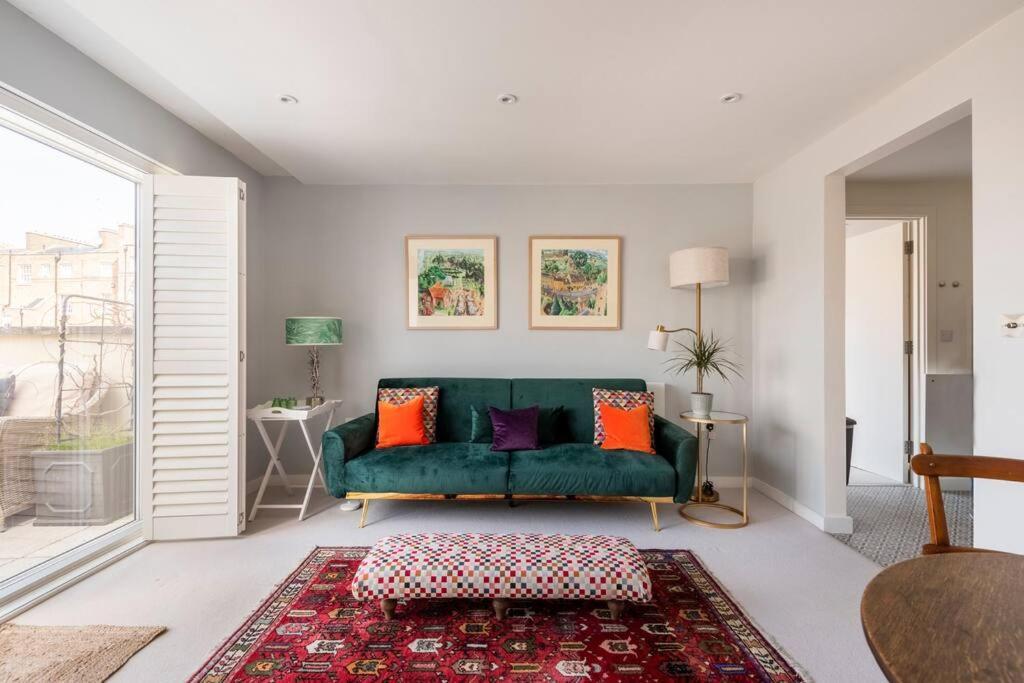 No 10 Apartment Cheltenham