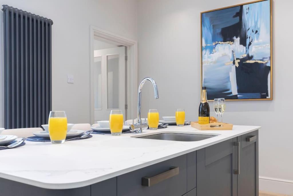 Holiday home Stunning 5 Bed 4 Bath Period