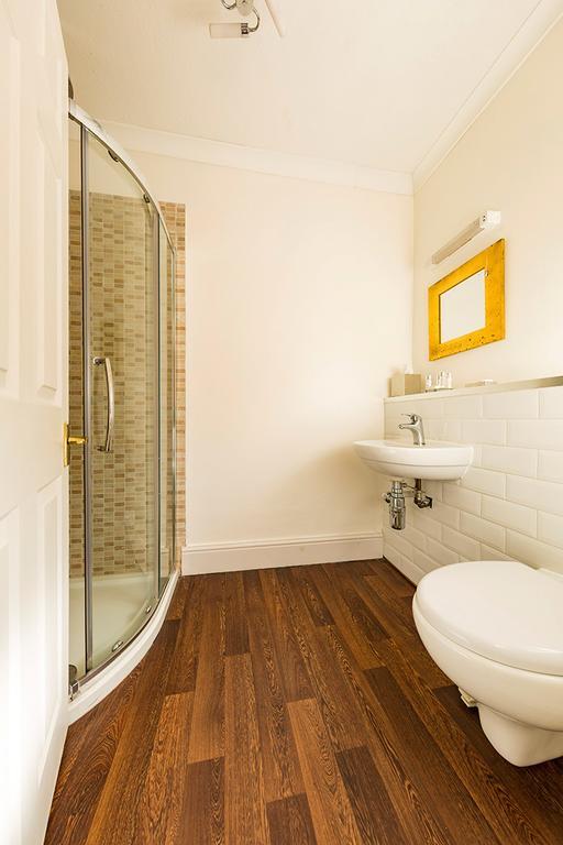 Malvern View Bed & Breakfast 4*