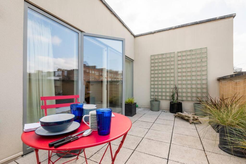 Apartment No 10 Cheltenham