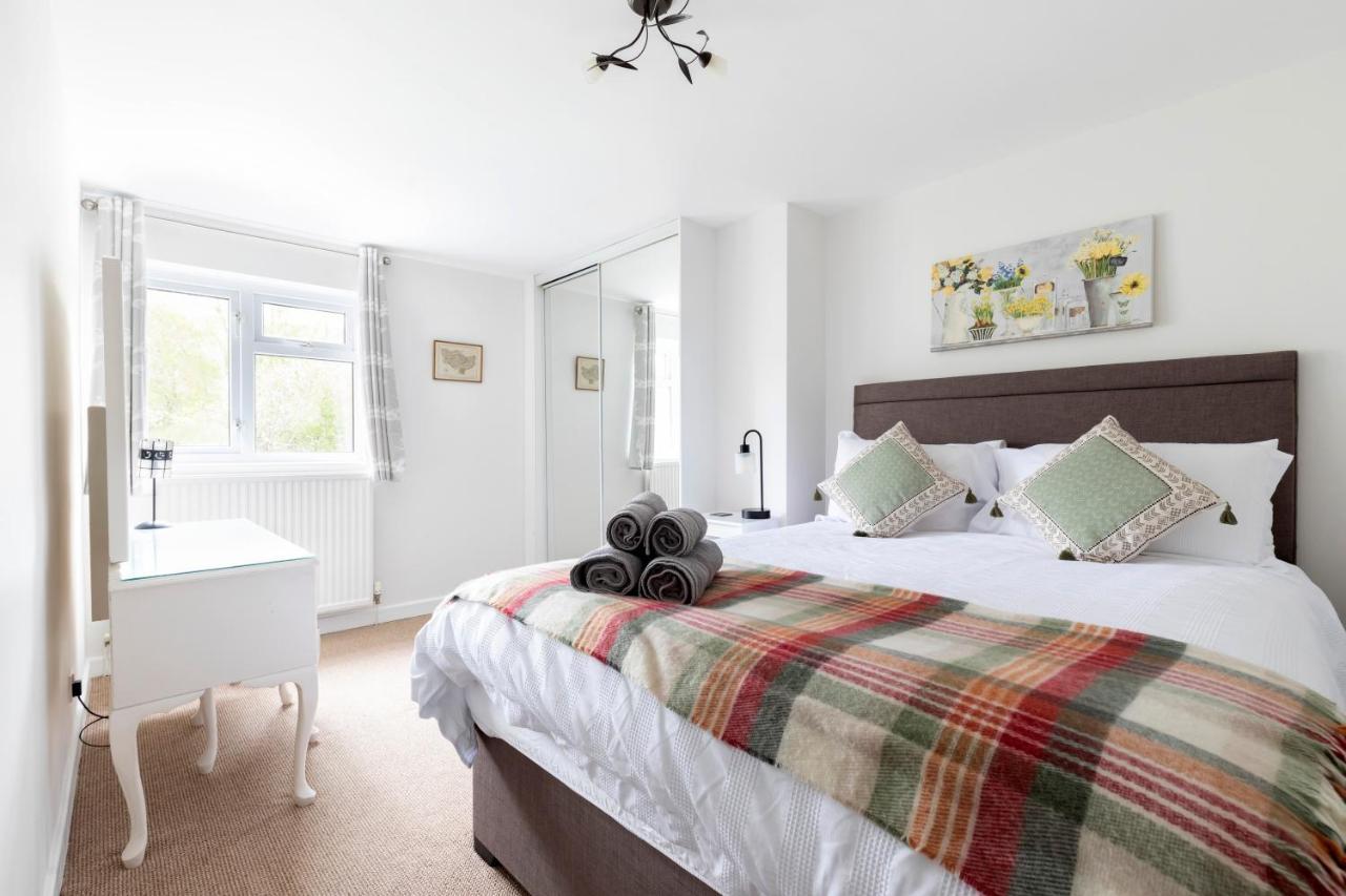 Luxury With Ev Charger - Lechampton Hills Cheltenham