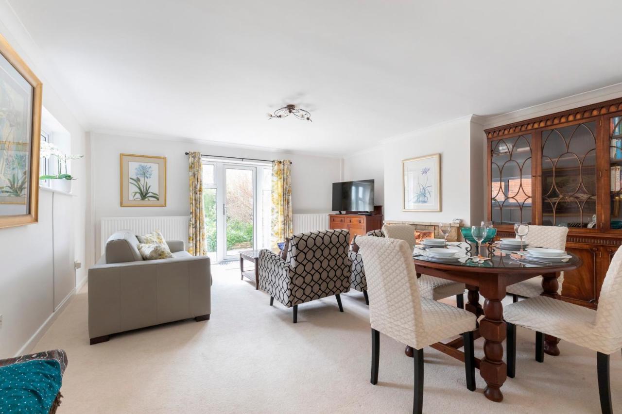 Luxury With Ev Charger - Lechampton Hills Holiday home
