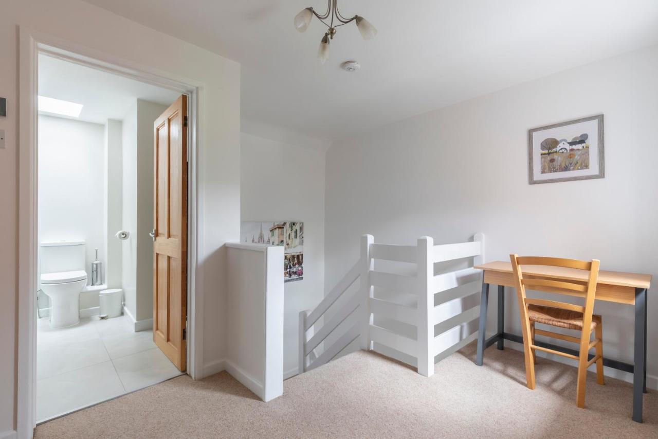 Holiday home Luxury With Ev Charger - Lechampton Hills *