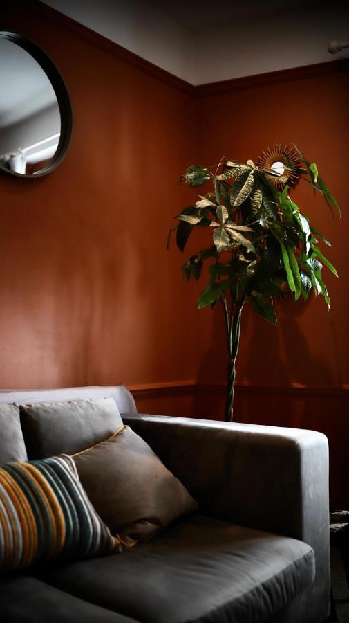 Unique & Stylish Town House, Cheltenham