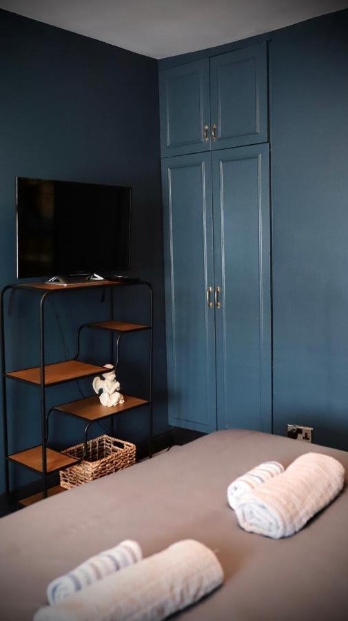 Unique & Stylish Town House, *