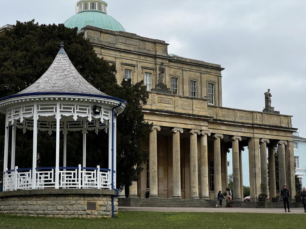 Premium L Hill View L Last-minute Offer L L Aj L Perfect For Short Or Long L 4beds 4bedrooms Cheltenham