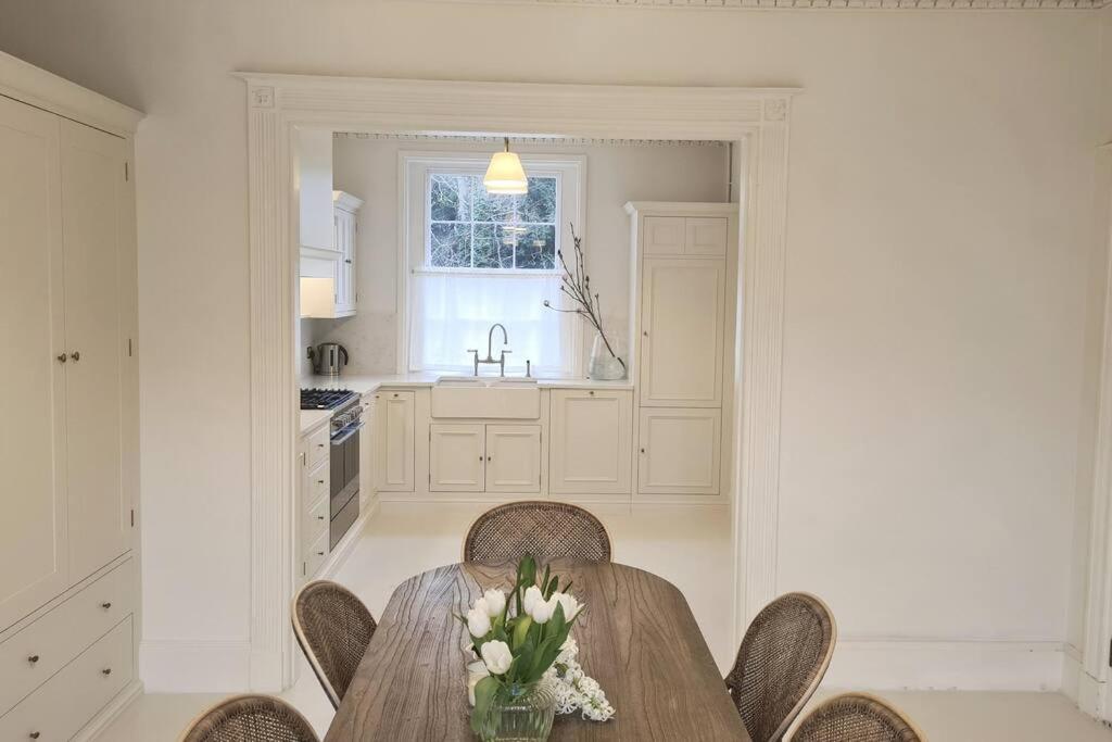 Townhouse - 3/4 Bed