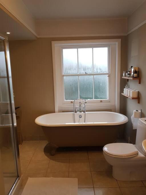 Holiday home Townhouse - 3/4 Bed *