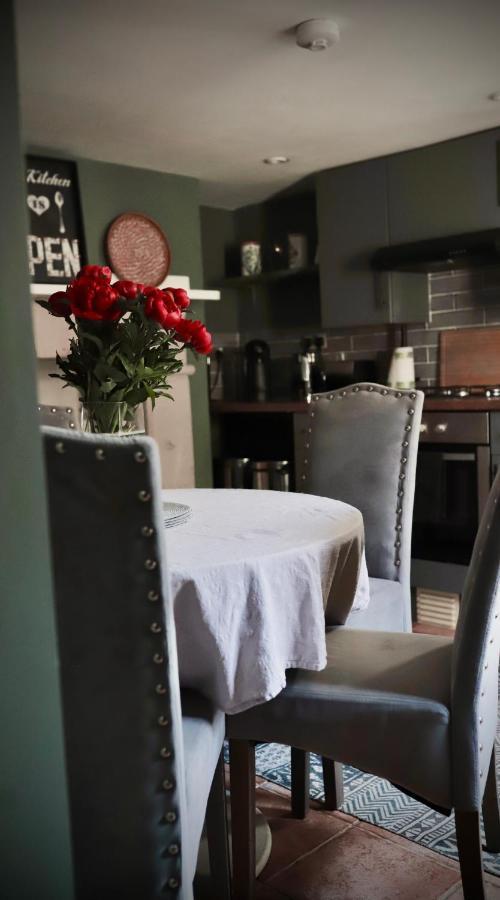 Unique & Stylish Town House, *