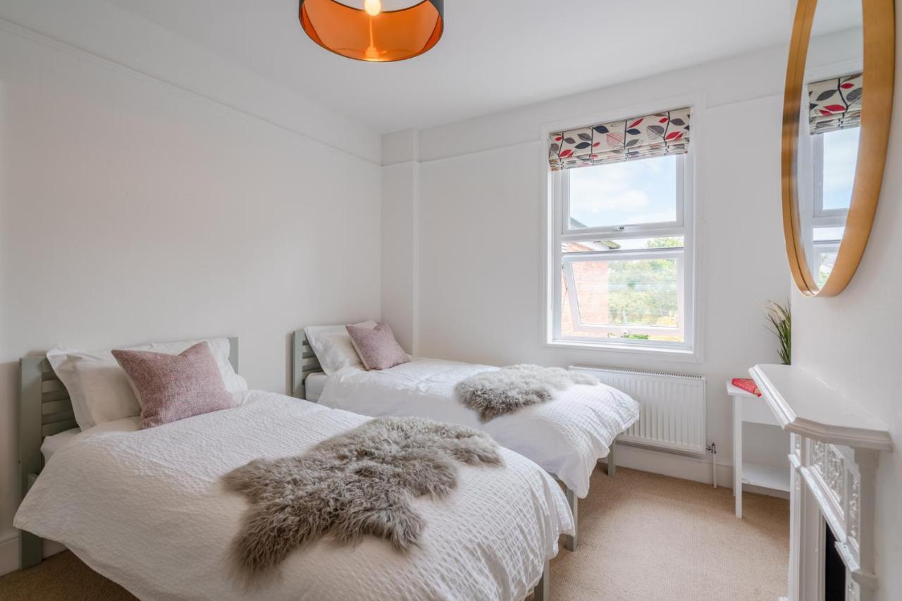 Otley House Holiday home Cheltenham